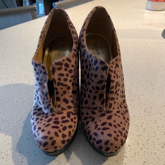 Boot/Heels - Picture 2 of 4